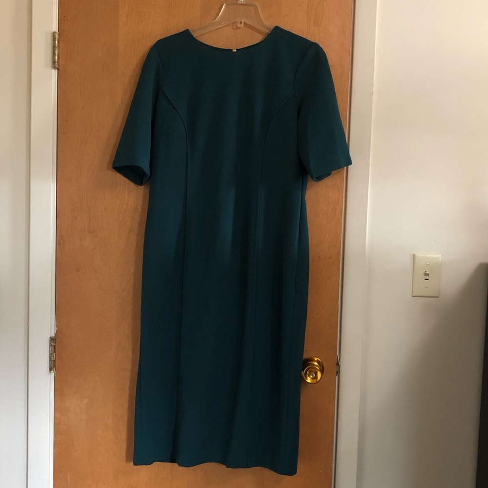 Maggy London dark green knit sheath dress